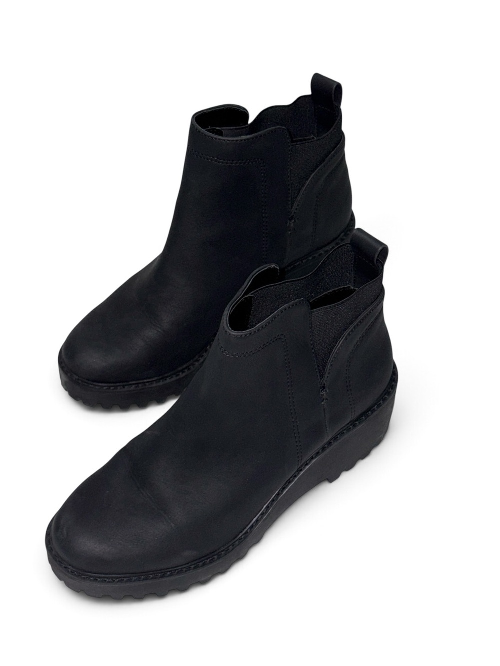 Dolce Vita DV Women’s Size 8 Black Wedge Chelsie Booties Slip-On Boots